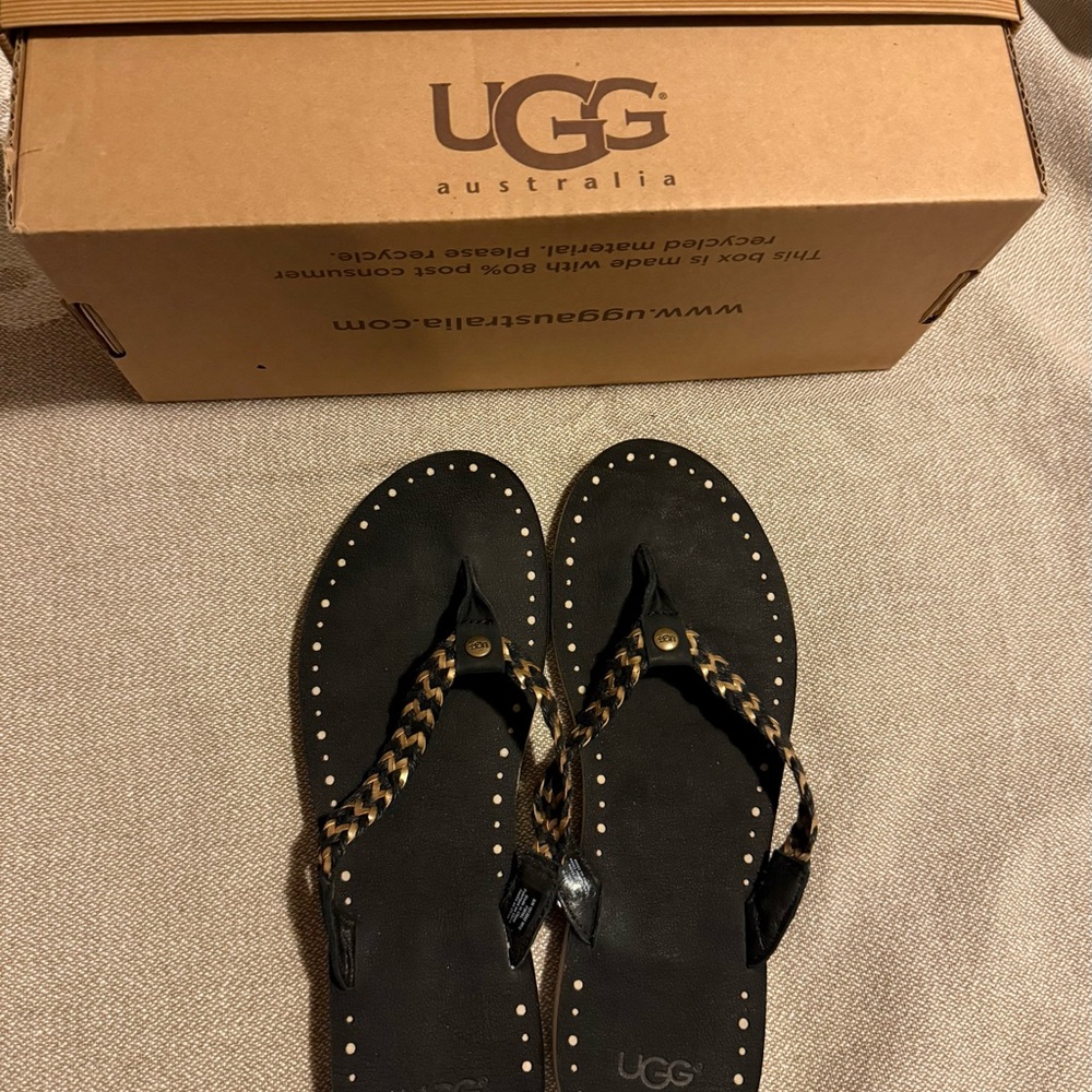 UGG Women's Black and Tan Sandals ****Price Firm***